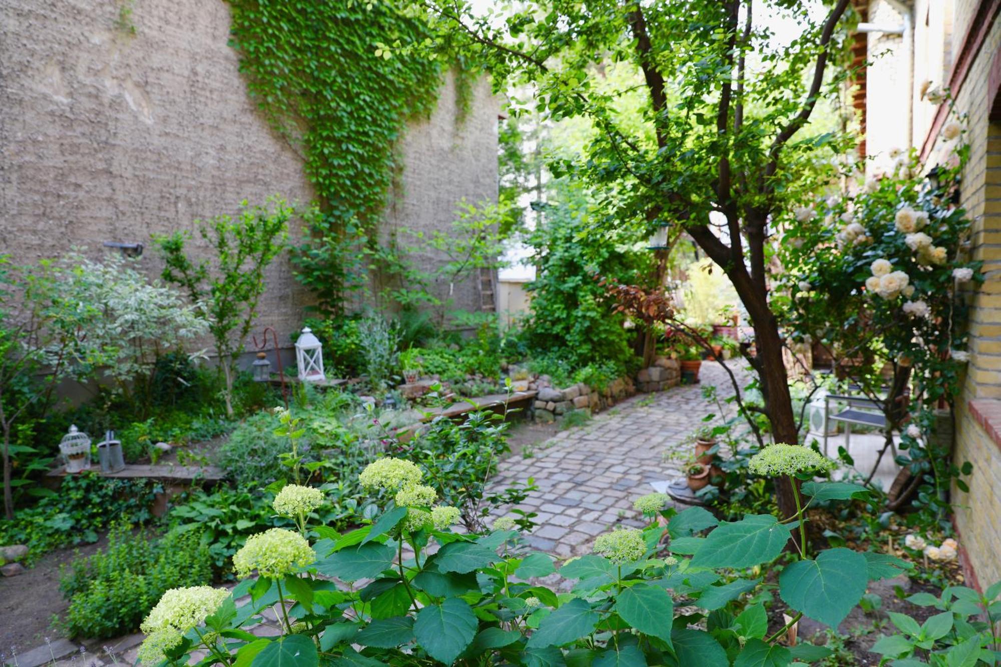 Room In Berlin City Center Екстериор снимка