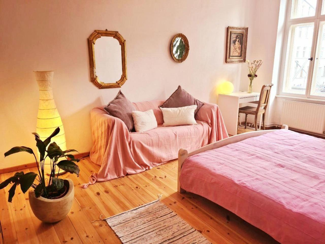 Room In Berlin City Center Екстериор снимка
